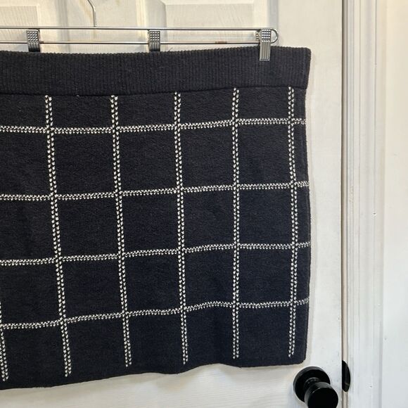 NWT A New Day Plus Size Women's Mini Sweater Skirt Size 3X Navy - Picture 15 of 16